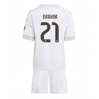 Real Madrid Brahim Diaz #21 Hjemmebanesæt Børn 2025-26 Kortærmet (+ Korte bukser)